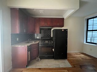 3830 White Plains Rd #2C, Bronx, NY 10467