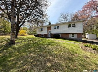 1 Winfield Ave, Wolcott, CT 06716