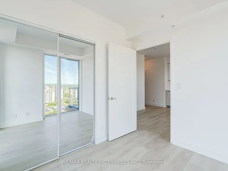 75 James St S #2402 — Photo 17