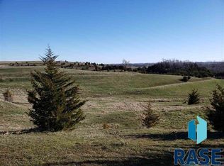 Flicker Dr, Sioux Falls, SD 57107