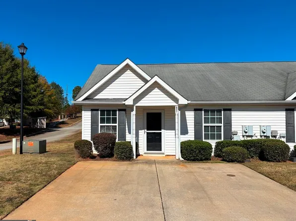 172 Harvest Ct Unit 201, Milledgeville, GA 31061