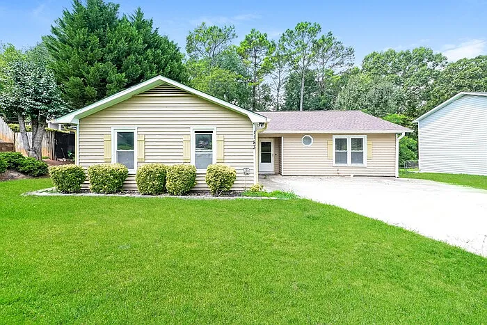 1183 Salisbury Trl