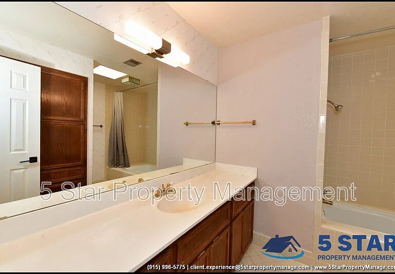 3212 Canyon Point Ln — Photo 33