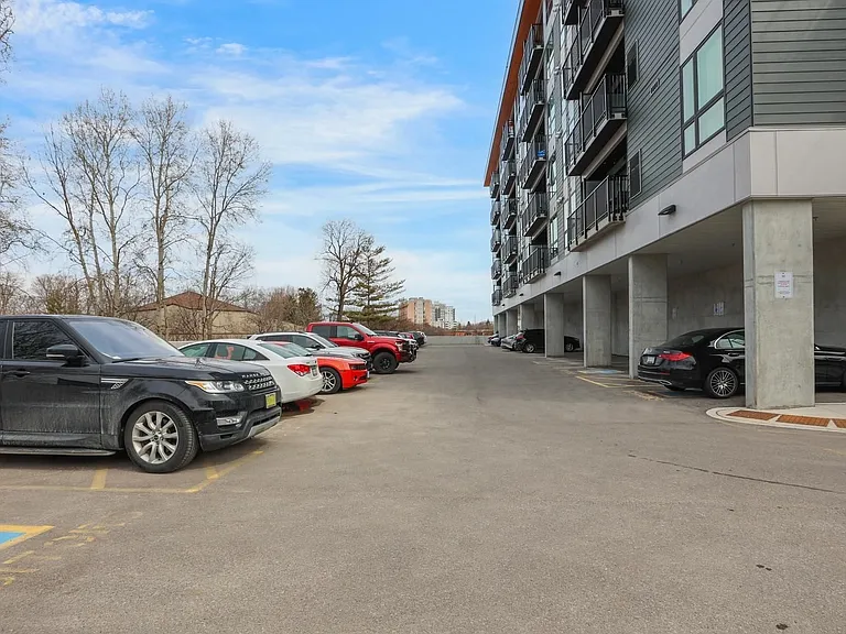 312 Erb St W #309 — Photo 23