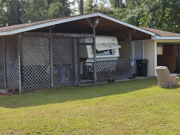 2749 Parkside Dr, Donalsonville, GA 39845