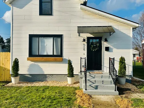 924 E Warren St, Bucyrus, OH 44820