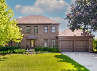 816 Arthur Ave, Libertyville, IL 60048