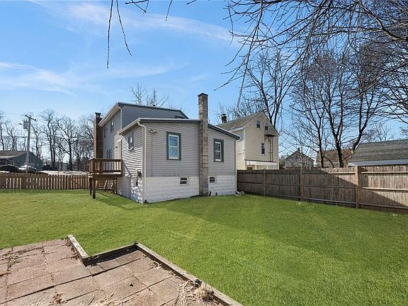 2nd image of 76 Main St