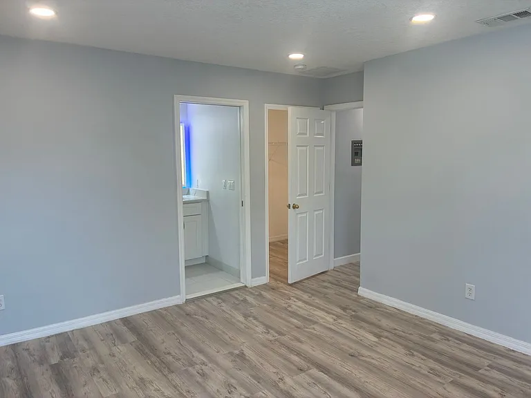 2641 Emerald Island Blvd — Photo 63
