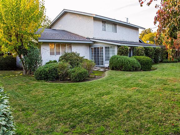 4th image of 849 Frank Ave