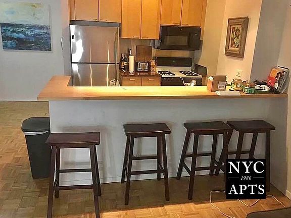 2nd image of 127 E 30th St APT 4B