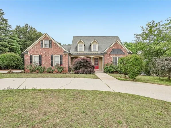 8658 Newborn Way, Douglasville, GA 30134