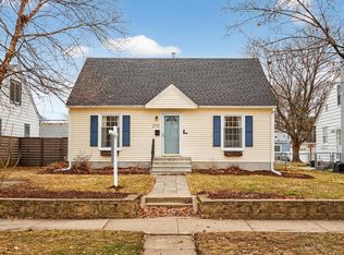 2721 Xerxes Ave N, Robbinsdale, MN 55422