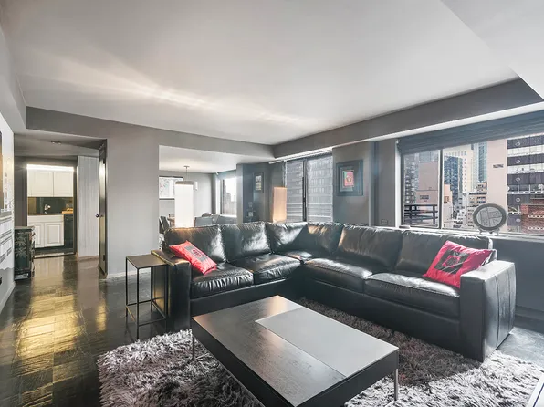 309 East 49th Street image 1 of 8