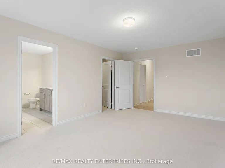 1114 Denton Dr — Photo 16