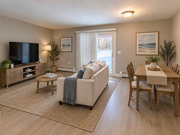 2nd image of 4 Woodburn Rd #3