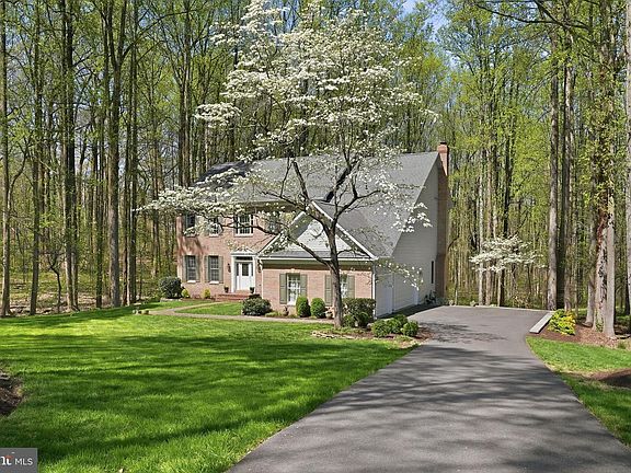 5th image of 2012 Cortland Rd