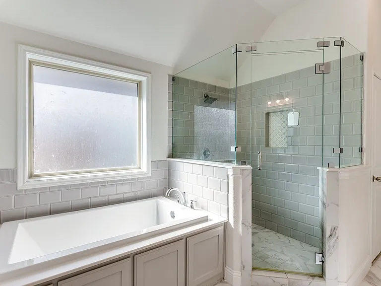 861 Highlands Ave — Photo 21