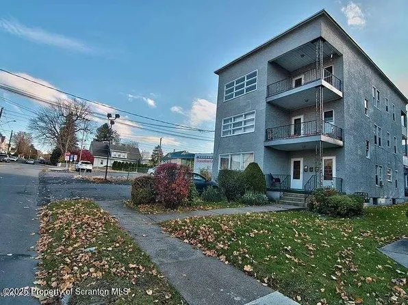 116 Cherry St, Dunmore, PA 18512