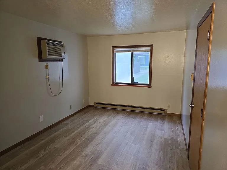 Lynnwood Apartments — Photo 32