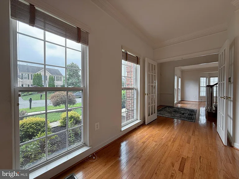 4415 Medallion Dr — Photo 11