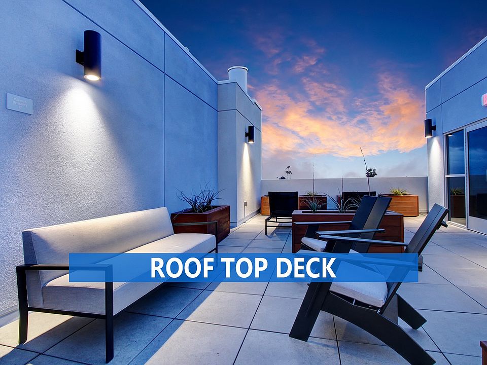 Rooftop Deck
