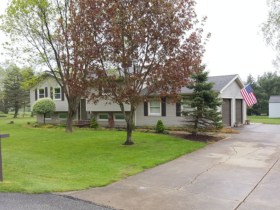 203 N Skytop Rd, Edinboro, PA 16412 Zillow