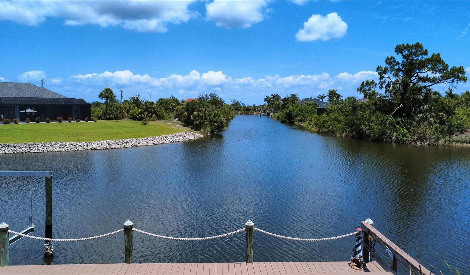 2 bed, 2.0 bath, 1348 sqft, $4,900 — Photo 4