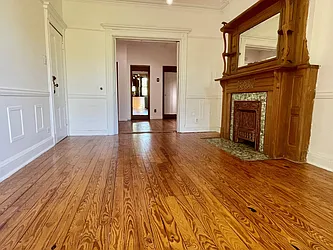 Rented by Nest Seekers International