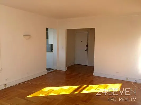 Rented by 24 7 NYC Realty Inc. | media 41