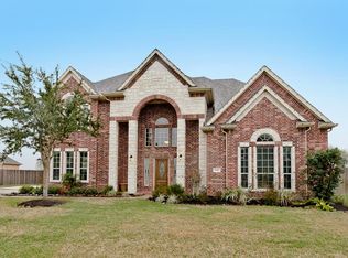 2312 Lakeway Dr, Friendswood, TX 77546