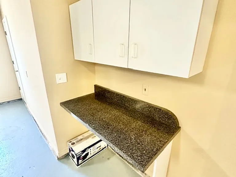 1315 Forest Shore Dr — Photo 20