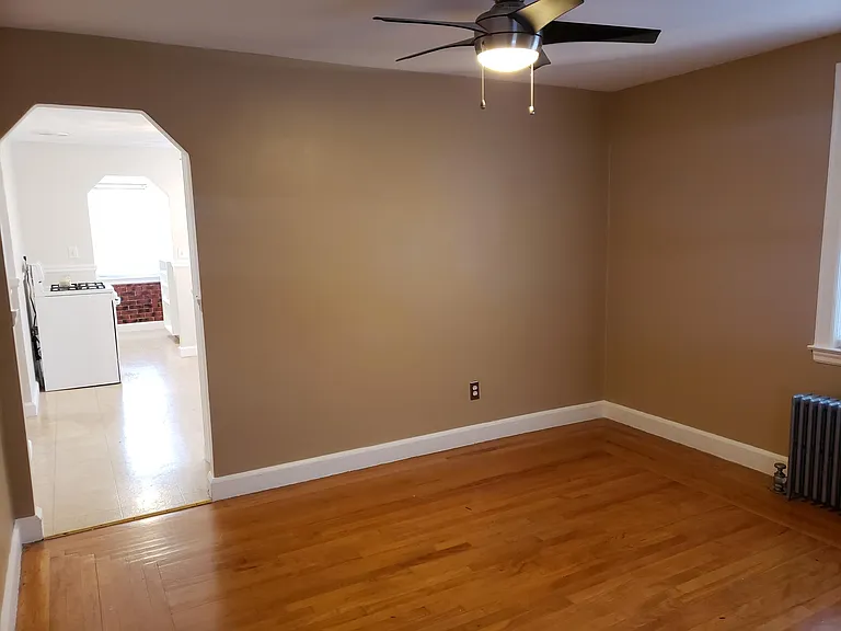 36 Naples Ave — Photo 7