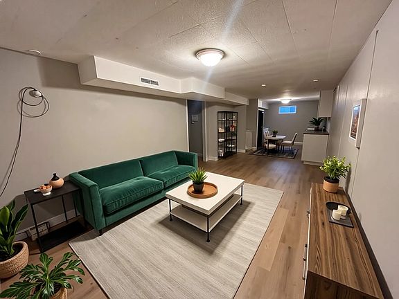 5th image of 2020 S Fox St #C