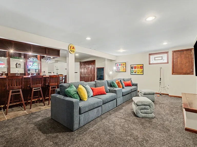 4289 Pinetree Ln — Photo 10