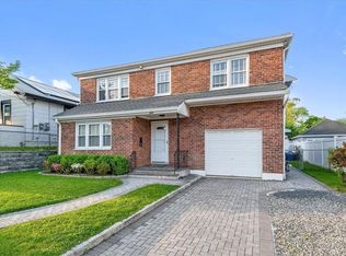 260 Hayward St, Yonkers, NY 10704