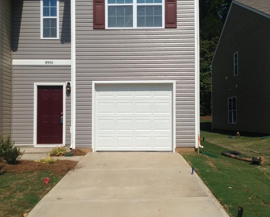 1st image of 8950 Bradstreet Commons Way