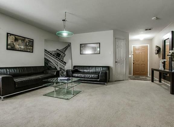 5th image of 13350 Sorrento Dr