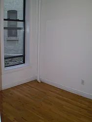 Rented by Maximus Realty Group