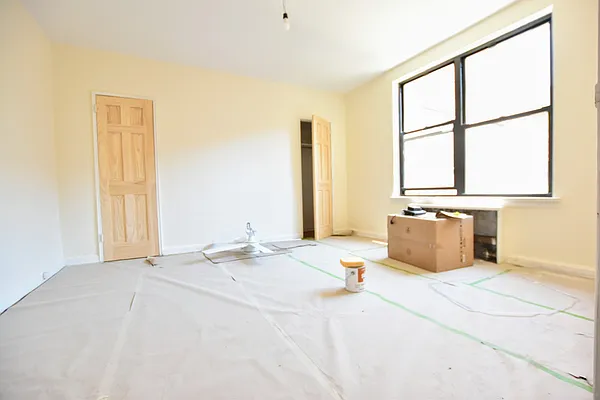 Rented by Dakis Group LLC | media 5