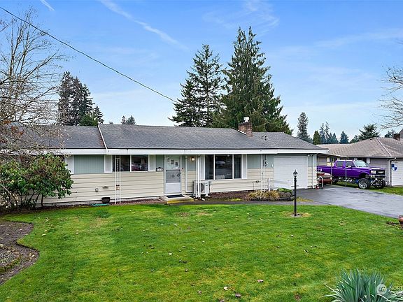 3rd image of 216 170th Street S