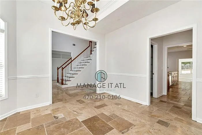 60 Ruby Forest Pkwy — Photo 18