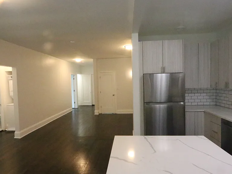 5459 S Ingleside Ave #2N — Photo 4