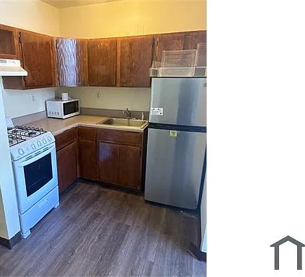 1 bed, 320 sqft, $1,255 — Photo 2