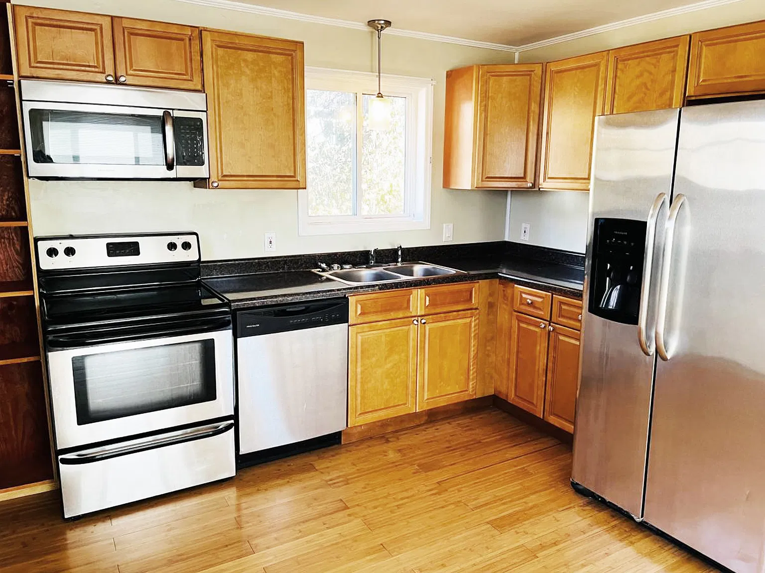17 Unaka Avenue - B — Photo 1