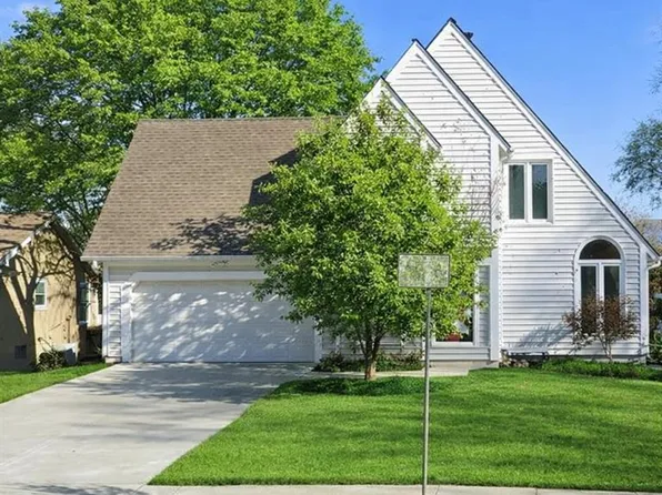 11301 Lowell Ave, Overland Park, KS 66210