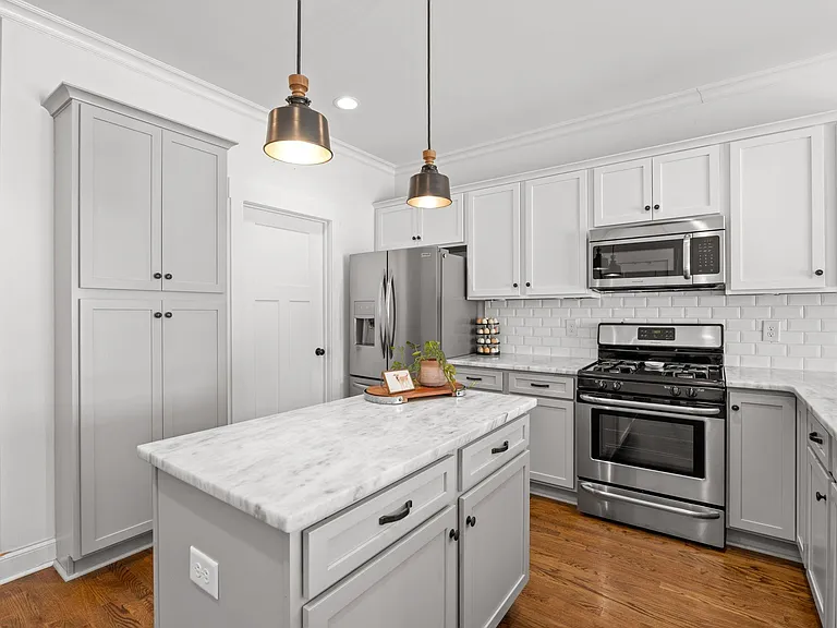 109 W Circle Ave — Photo 17