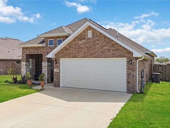 2nd image of 309 Fox Cir