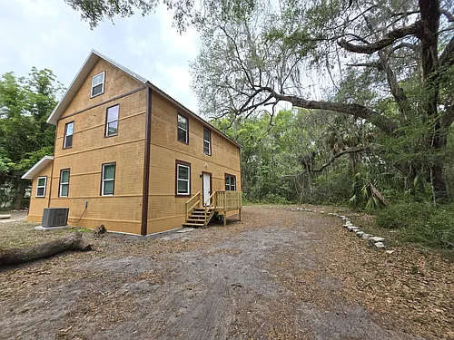 16324 Highway 441 S Photo 1