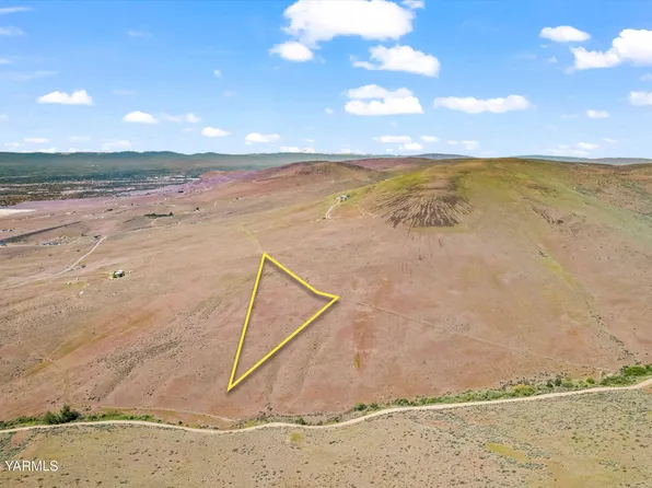 Nka Summerset Dr #4, Yakima, WA 98901